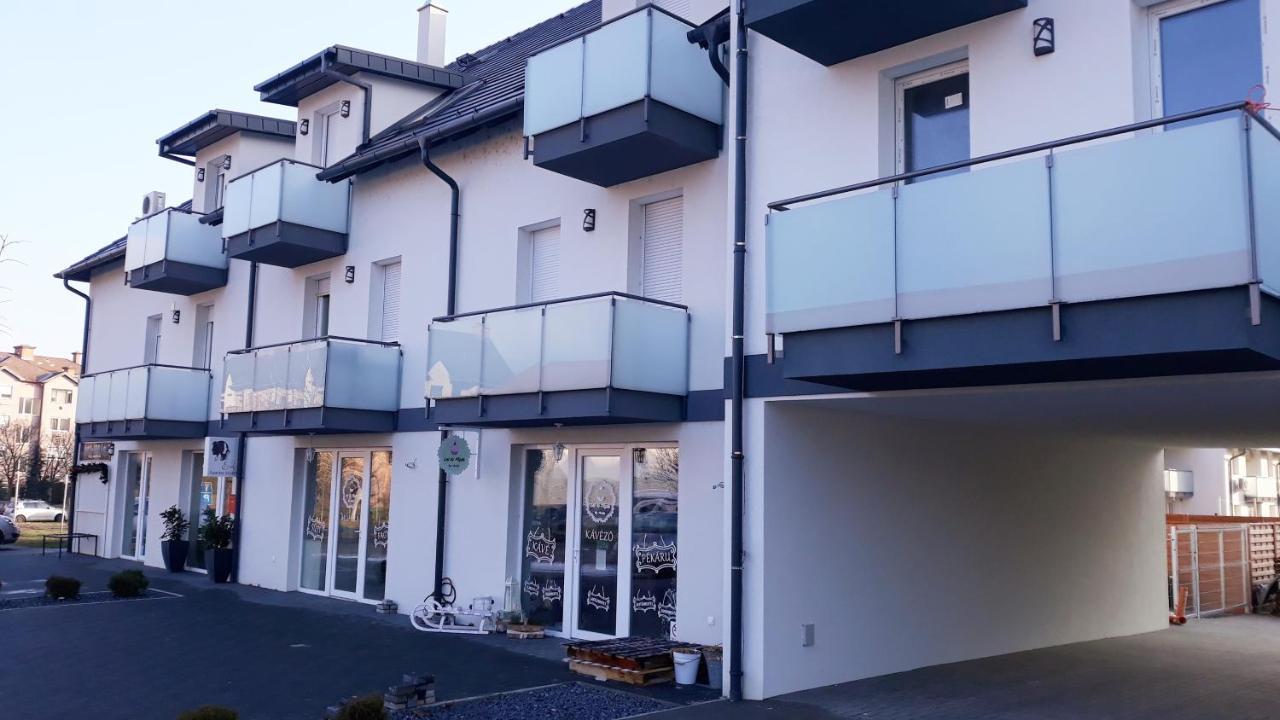 Cosy Holiday Apartment 케츨리 외부 사진